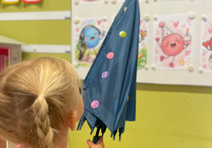 Kropka ruszyła w świat… a my razem z nią! Dzień Kropki w grupie I