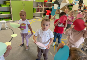 Kropka ruszyła w świat… a my razem z nią! Dzień Kropki w grupie I