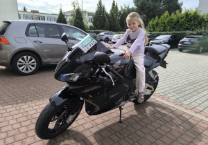 „Brrruum! Cała naprzód ku nowej przygodzie…!”- czyli wizyta tatusia Antosi z gr. XI i jego fascynująca pasja do motorów