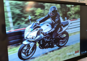 „Brrruum! Cała naprzód ku nowej przygodzie…!”- czyli wizyta tatusia Antosi z gr. XI i jego fascynująca pasja do motorów