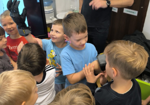 „Brrruum! Cała naprzód ku nowej przygodzie…!”- czyli wizyta tatusia Antosi z gr. XI i jego fascynująca pasja do motorów