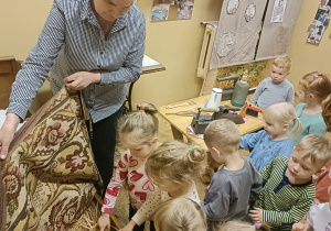 Wizyta w przedszkolnym mini – muzeum „Na szlaku historii” – Grupa I