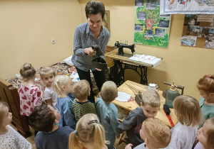 Wizyta w przedszkolnym mini – muzeum „Na szlaku historii” – Grupa I