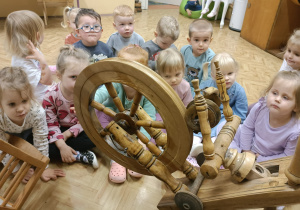 Wizyta w przedszkolnym mini – muzeum „Na szlaku historii” – Grupa I