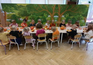 W krainie dyni – jesienna przygoda trzylatków
