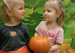 W krainie dyni – jesienna przygoda trzylatków