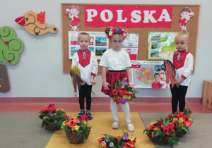 "Jesteśmy Polką i Polakiem..." - Święto Niepodległości w grupie IX