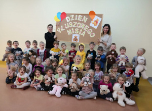DZIEŃ PLUSZOWEGO MISIA -zajęcia koleżeńskie w gr. XI i XII