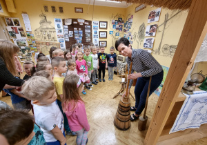 "Jak dawniej żyli i pracowali nasi przodkowie"