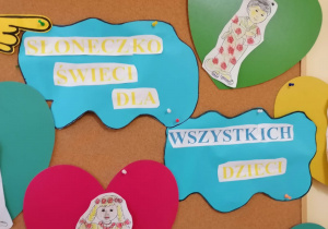 "Niech słoneczko świeci dla wszystkich dzieci..." - grupa IX