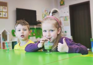 Projekt edukacyjny „WIOSENNIE, ZDROWO, WARZYWNIE, OWOCOWO” w GR XII