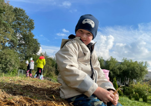 "Z naturą za pan brat..." czyli świętujemy Dzień Chłopca w "ŻArtowni"- gr. XI i XII