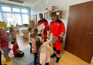 Poznajemy zawód ratownika medycznego - gr. XI