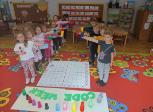 Z płaskiego w przestrzenne, czyli CodeWeek w gr. VI