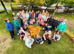 „PRZEDSZKOLAKI W TERENIE- MIEJSKA EDUKACJA OUTDOROWA”- gr. XI i XII