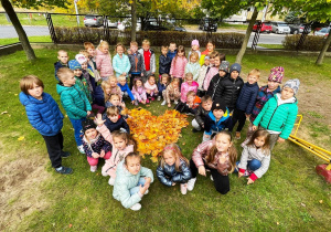 „PRZEDSZKOLAKI W TERENIE- MIEJSKA EDUKACJA OUTDOROWA”- gr. XII i XII