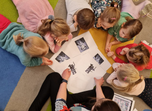 Międzynarodowy Dzień Pisarzy i historia książki w grupie X