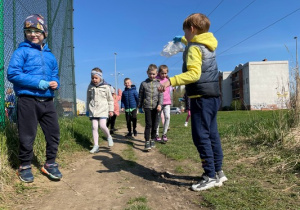 "SPRZĄTAMY DLA POLSKI" - gr. XI