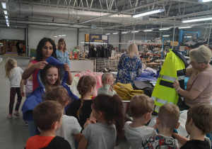 Z wizytą w firmie PROS w ramach preorientacji zawodowej- gr. XI i XII