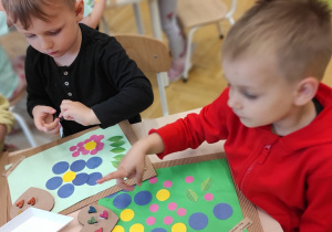 Daję serce mojej Mamusi! Warsztaty rękodzieła i zabawy emocjonalne w grupie I