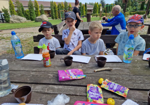 W DZIEŃ PRZEDSZKOLAKA – POŻEGNANIE LATA ! Witamy jesień w grodzkim lesie – grupa X