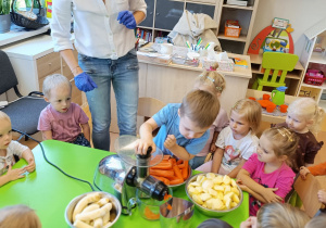 "Jak smakuje jesień...?", czyli owoce i warzywa kulinarnie w gr. XII