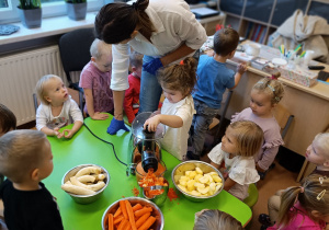 "Jak smakuje jesień...?", czyli owoce i warzywa kulinarnie w gr. XII