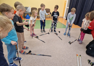 Nordic Walking - pierwszy trening w grupie sześciolatków ( gr. X )