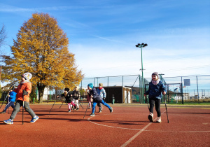 Nordic Walking – nasze wrażenia – gr. V