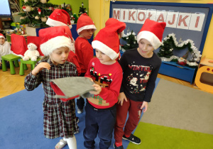 RADOŚNIE I MIKOŁAJKOWO W GRUPIE V