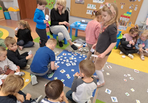 „Robimy przemyślane zakupy” – projekt edukacyjny w grupie IX