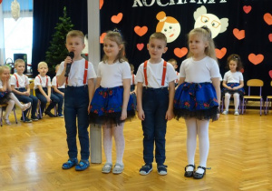 Kochamy Was - koncert życzeń dla Babci i Dziadka w gr. V