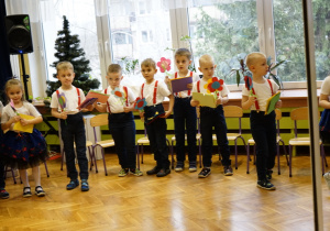 Kochamy Was - koncert życzeń dla Babci i Dziadka w gr. V