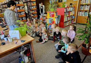 Z wizytą w bibliotece grupa V