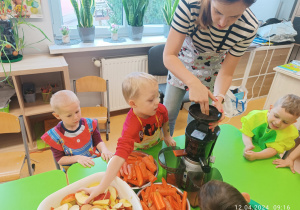 Projekt edukacyjny „WIOSENNIE, ZDROWO, WARZYWNIE, OWOCOWO” w GR XII