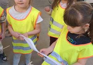 „Jak powstaje książka?”- wycieczka grupy VII do Księgarni i Hurtowni Taniej Książki w Żychlinie i Konińskiej Drukarni Dziełowej w Koninie