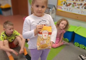 „Skąd się biorą produkty ekologiczne” - gr. IX