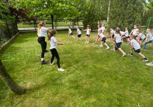 Podwórkowa zumba gr. VII