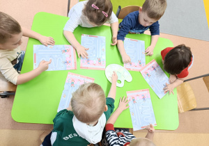 "Sensoryka małego smyka"- podsumowanie innowacji pedagogicznej w gr. XII