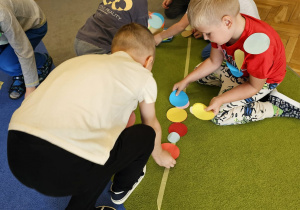 Świętujemy Dzień Kropki w grupie VI