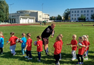 „Każdy może być Olimpijczykiem” – Dzień Przedszkolaka na sportowo w grupie XI i XII