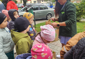 Wycieczka do sklepu Żabka grupy VII