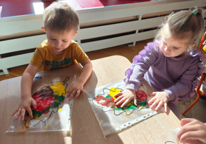 „Zmysłami poznajemy jesień"- projekt edukacyjny w gr. I