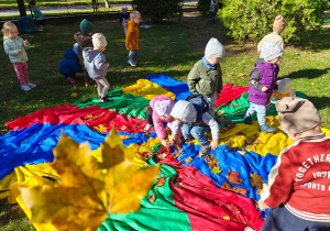 „Zmysłami poznajemy jesień"- projekt edukacyjny w gr. I