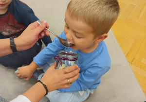 „Zmysłami poznajemy jesień"- projekt edukacyjny w gr. I