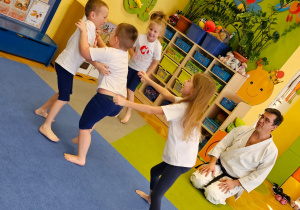 Zajęcia sportowe z trenerem AIKIDO- grupa VI