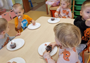 Małe smyki z grupy X w świecie przyrodniczej sensoryki – projekt edukacyjny cz. I JESIEŃ.