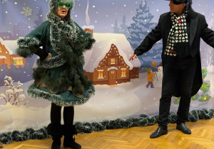 Przygoda z choinką - przedstawienie teatralne
