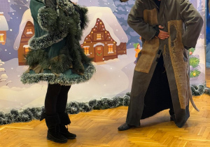 Przygoda z choinką - przedstawienie teatralne