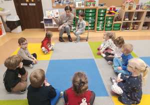 Projekt edukacyjno-czytelniczy „Poczytaj mi Babciu! Poczytaj mi Dziadku!” w grupie XII